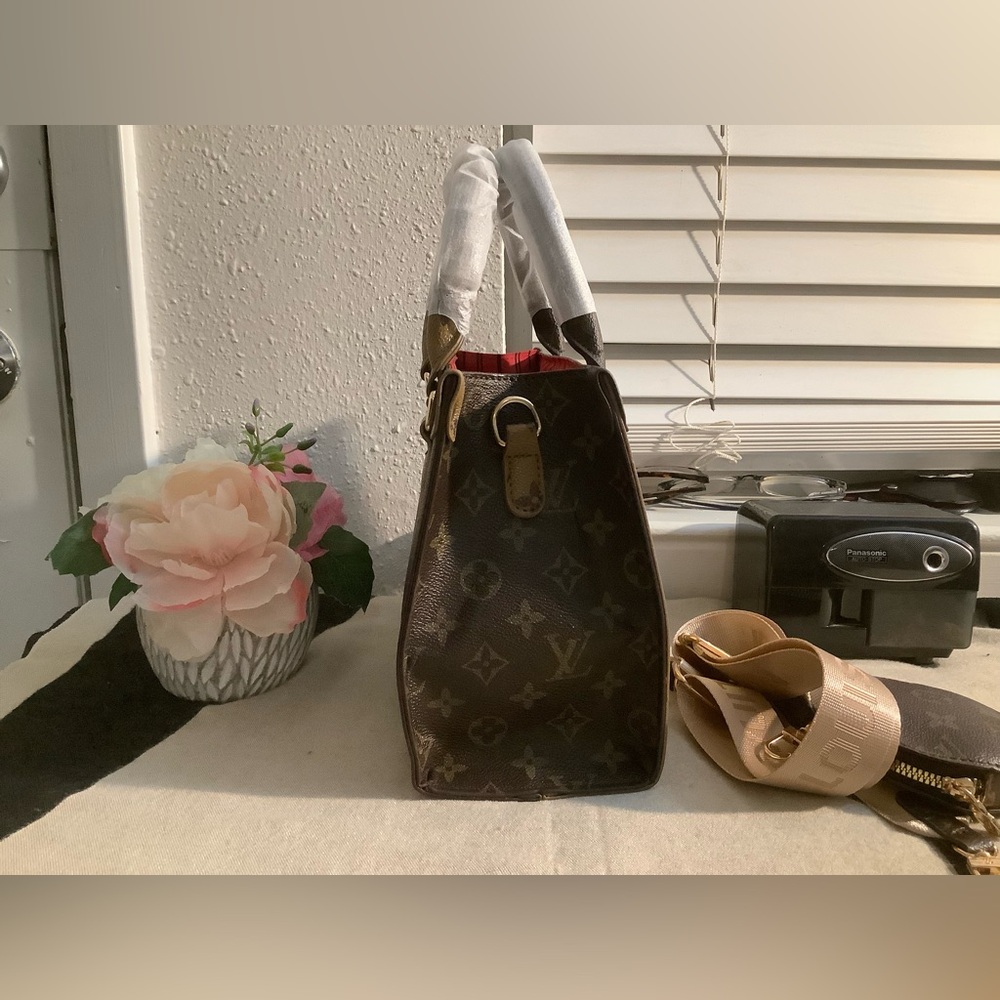 Crossbody/Handbag - Picture 4 of 6